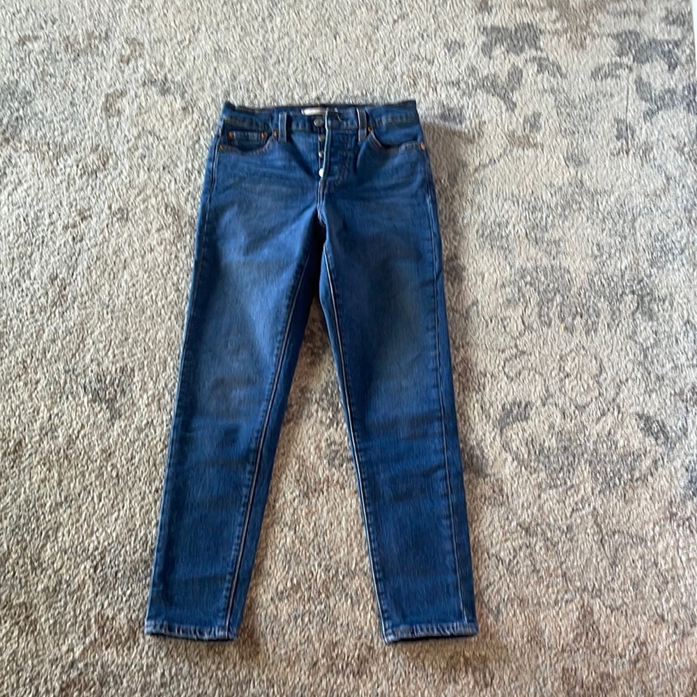 Levi’s wedgie skinny